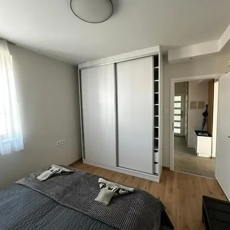 Modern Siofok, Close To Balaton Apartman *